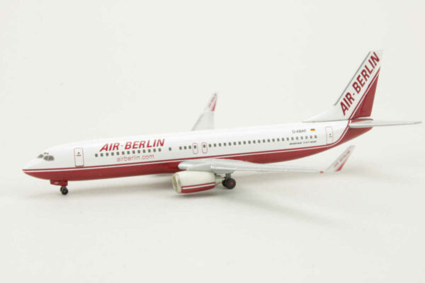 Boeing 737-800 mit Winglets Air Berlin D-ABAF Herpa 560603 1:400 – Bild 3