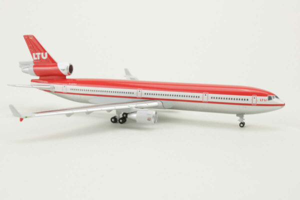 McDonnell Douglas MD-11 LTU International D-AERZ Gemini Jets GJLTU232 1:400 – Bild 2