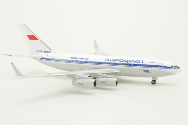 Ilyushin IL-96-300 Aeroflot CCCP-96000 Phoenix 11819 1:400 - Image 2