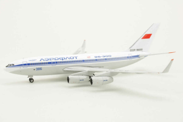 Ilyushin IL-96-300 Aeroflot CCCP-96000 Phoenix 11819 1:400 - Image 3