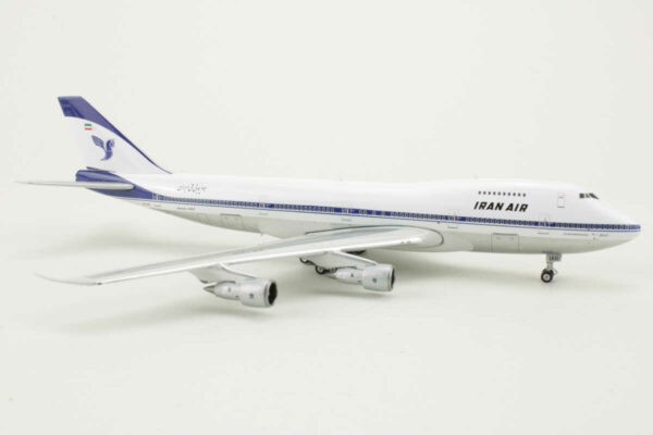 Boeing 747-286BM Iran Air EP-IAG Phoenix 11820 1:400 - Image 2