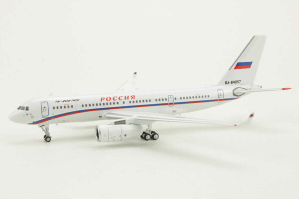 Tupolev TU-204-300 Russia State Transpoort Company RA-64057 NG Models 41002 1:400 - Image 3