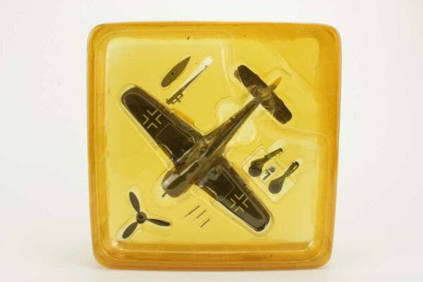 Focke-Wulf FW190A-3 "Black 7" Oberleutnant Karl Borris 8-/JG 26 Wevelghem 1942 Dragon Wings 50085 1:72 - Image 4