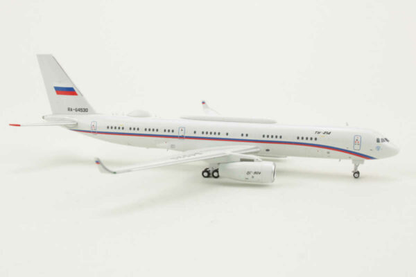 Tupolev TU-214 Russian Federation Airborne Communication Station RA-64530 Panda Models 52315 1:400 - Image 2