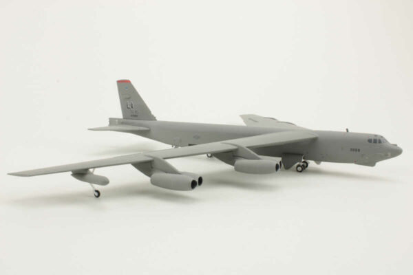 Boeing B-52H US Air Force 2d Bomb Wing "The Devils Own" Barksdake AF Base Herpa 554619 1:200 – Bild 2