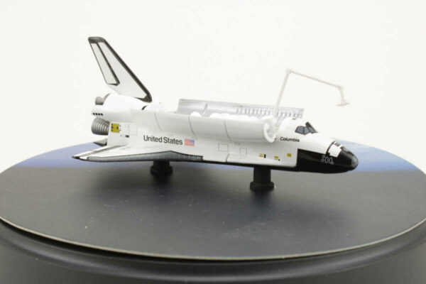 Space Shuttle Orbiter Columbia NASA OV-102 Dragon Wings 55532 1:400 - Image 2