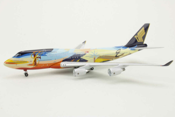 Boeing 747-400 Singapore Airlines "Tropical" 9V-SPK Big Bird Your Craftsman 400 1:400 - Image 3