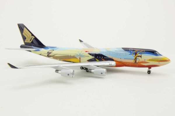 Boeing 747-400 Singapore Airlines "Tropical" 9V-SPL Big Bird Your Craftsman 400 1:400 - Image 2