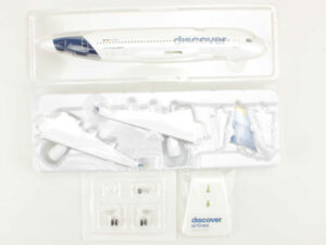 Airbus A320 discover Airlines D-AIUS Limox LW200EWD003 1:200 Snap-Fit