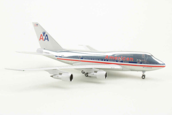 Boeing 747SP American Airlines "Luxury Liner" N601AA NG Models 07007 1:400 – Bild 2