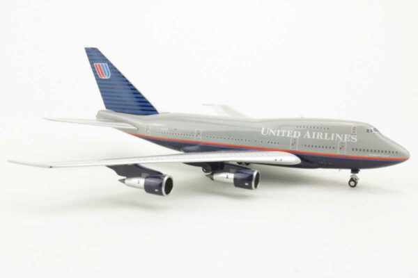 Boeing 747SP United Airlines "Battleship livery" N145UA NG Models 07008 1:400 – Bild 2
