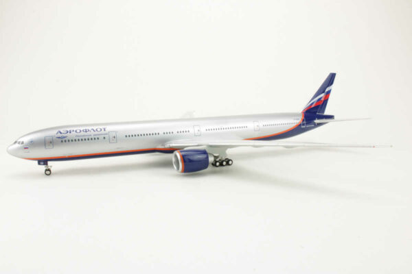*2.Wahl* Boeing 777-300ER Aeroflot VP-BGB Herpa 556552 1:200 *2nd choice* – Bild 3