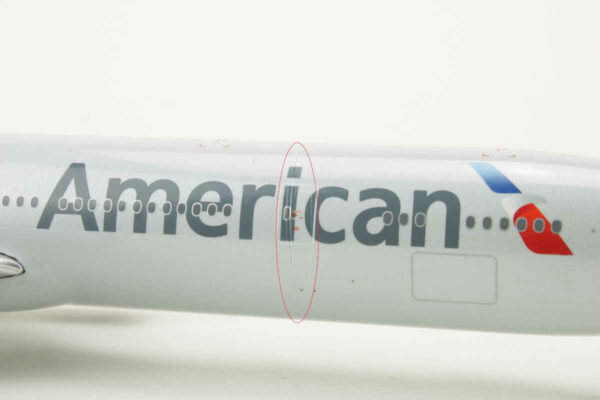 *2.Wahl* Boeing 777-300ER American Airlines N717AN Herpa 555883 1:200 *2nd choice* – Bild 4