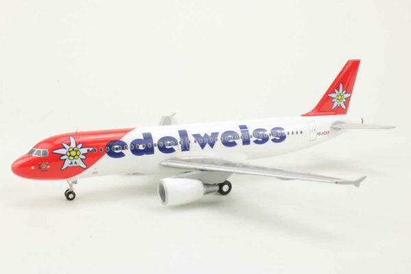 Airbus A320 Edelweiss Air HB-IHZ Herpa 557146 1:200 – Bild 3