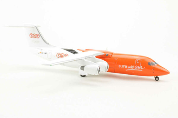 British Aerospace BAe 146-300QT TNT (Pan Air) EC-LMR Herpa 557320 1:200 OHNE OVP – Bild 2