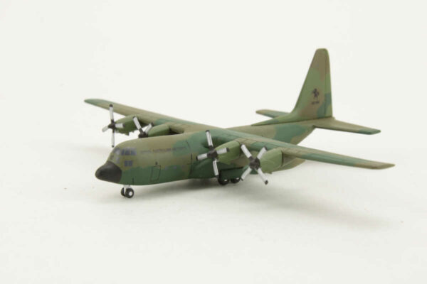 Lockheed C-130 Hercules RAAF 36 Squadron Dragon Wings 55819 1:400 – Bild 3