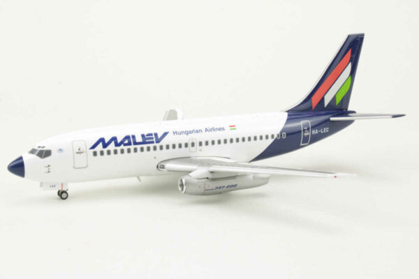 Boeing 737-200 Malev Hungarian Airlines HA-LEC Herpa 559782 1:200 – Bild 3