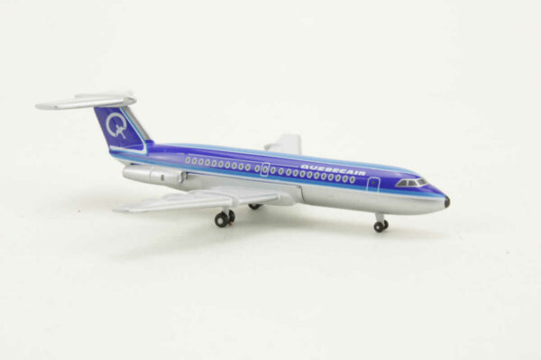 BAC 111 Quebecair C-FOBN Aeroclassics 1:400 – Bild 2