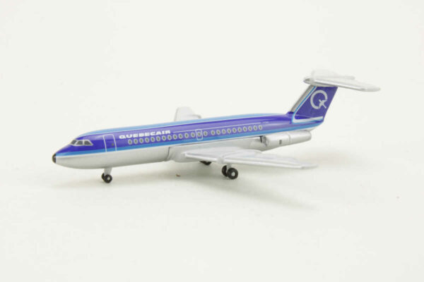 BAC 111 Quebecair C-FOBN Aeroclassics 1:400 – Bild 3