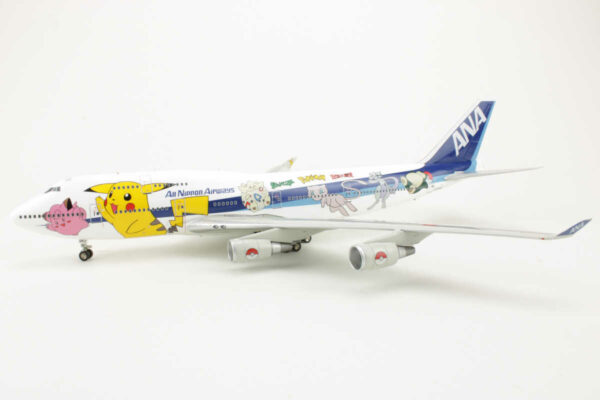 Boeing 747-481 ANA All Nippon Airways "Pokemon" JA8962 Aviation200 BBOX8962 1:200 – Bild 3