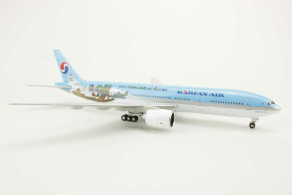 Boeing 777-2B5/ER Korean Air "Pyeonchang 2018" HL7752 JC Wings FL2088 / JC2KAL003S 1:200 - Image 2