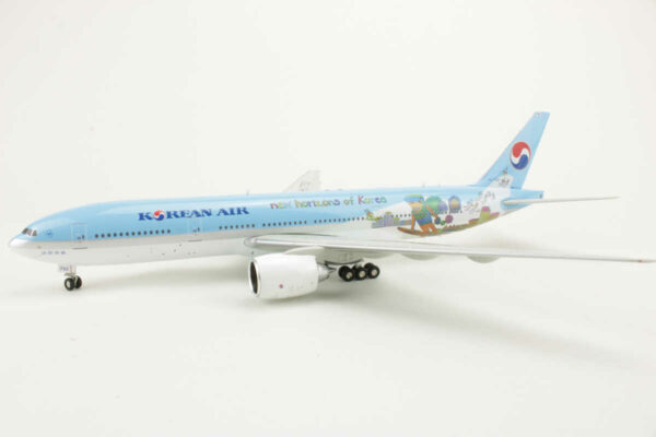 Boeing 777-2B5/ER Korean Air "Pyeonchang 2018" HL7752 JC Wings FL2088 / JC2KAL003S 1:200 - Image 3