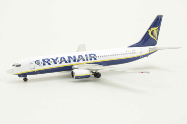 Boeing 737-800 Ryanair EI-DAV Gemini Jets GRYR605 1:400 – Bild 3