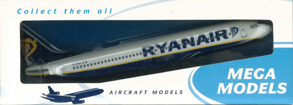 Boeing 737-800 Ryan Air EI-ENX Megamodels 1:200 Snap-Fit – Bild 3