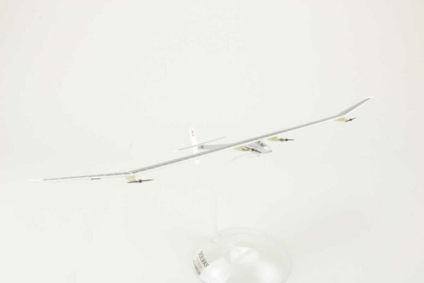 Solar Impulse "Inventing the future" HB-SIA Solvay / Herpa 1:200 – Bild 2