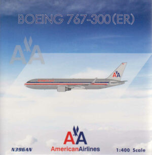 Boeing 767-300ER American Airlines N396AN Phoenix 04556 1:400