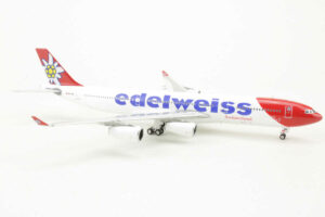 Alternative view of Airbus A340-300 Edelweiss HB-JME Phoenix 11749 1:400
