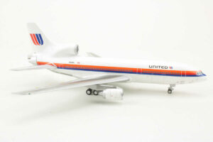 Alternative view of Lockheed L-1011-500 United Airlines N514PA NG Models 35006 1:400