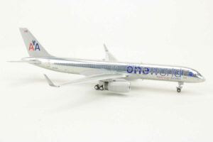 Alternative view of Boeing 757-200 American Airlines "OneWorld" N174AA NG Models 53178 1:400