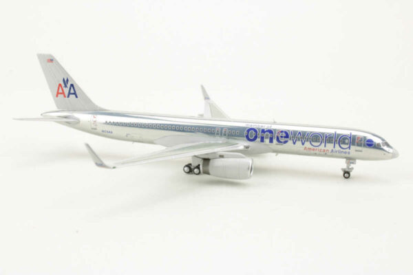 Boeing 757-200 American Airlines "OneWorld" N174AA NG Models 53178 1:400 – Bild 2