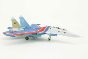 Alternative view of Sukhoi SU-27UB "Flanker" Russian Knights Aerobatic Team Herpa 550192 1:200