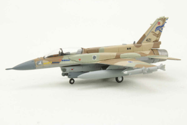 Lockheed Martin F-16I Israeli Defense Force "Sufa" Herpa 551953 1:200 – Bild 3