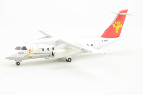 *2.Wahl* Dornier DO-328Jet Grand China Express B-3983 Herpa 552455 1:200 *2nd choice* – Bild 3