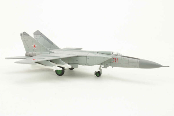 Mig-25P Soviet Air Force 513th Regiment Chuguyevka AB Herpa 554305 1:200 – Bild 2