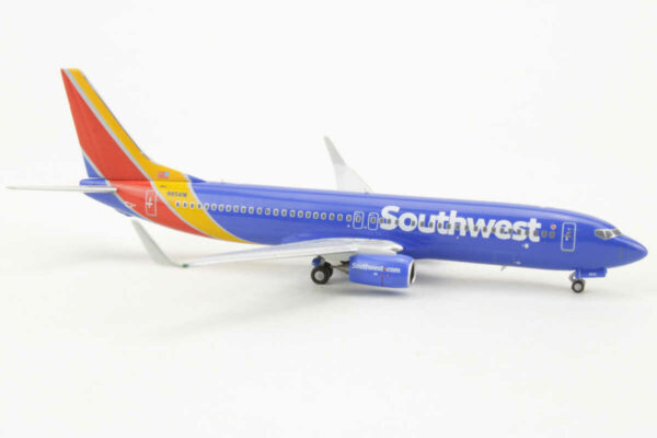Boeing 737-800 Southwest Airlines N8541W NG Models 58121 1:400 – Bild 2