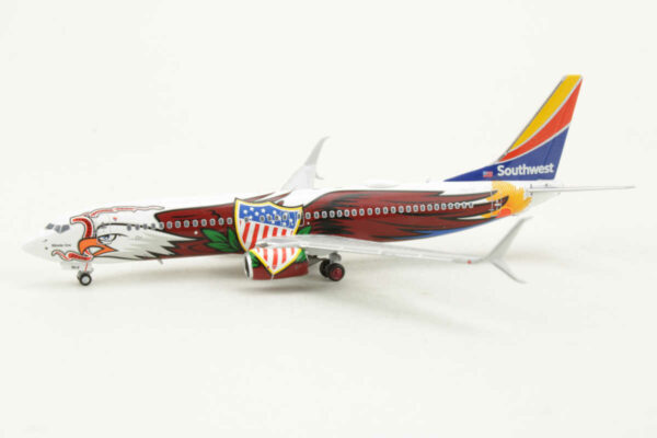 Boeing 737-800 Southwest Airlines "Illinois One" N8619F NG Models 58161 1:400 – Bild 3