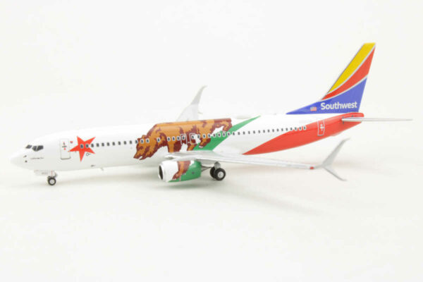Boeing 737-800 Southwest Airlines N8653A NG Models 58211 1:400 – Bild 3