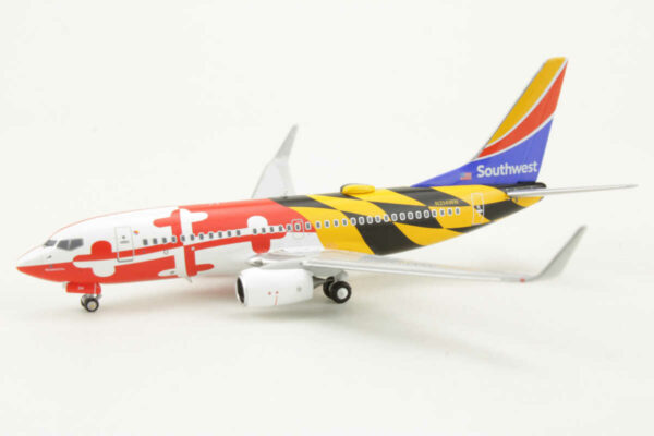 Boeing 737-700 Southwest Airlines "Maryland One" N214WN NG Models 77007 1:400 – Bild 3