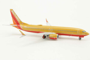 Alternative view of Boeing 737 MAX 8 Southwest Airlines N871HK NG Models 88001 1:400