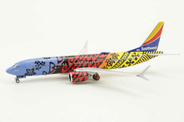Boeing 737 MAX 8 Southwest Airlines "Imua One" N8710M NG Models 88016 1:400 – Bild 3