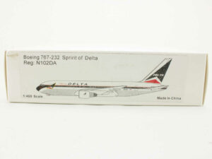 Boeing 767-200 Delta Air Lines "Spirit of Delta" N102DA Aeroclassics AC419399 1:400