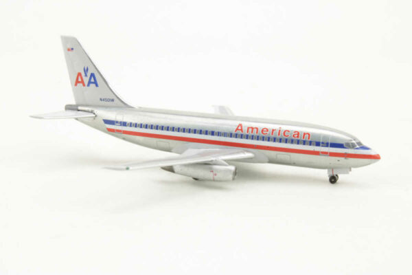 Boeing 737-200 American Airlines N4501W Aeroclassics BBX41627 1:400 – Bild 2