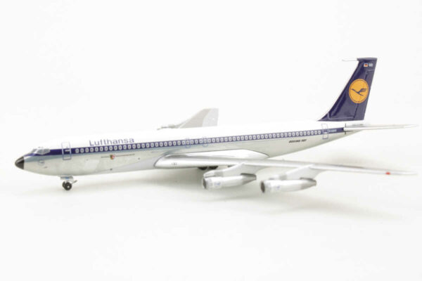 Boeing 707-320 Lufthansa D-ABUD Aeroclassics 1:400 – Bild 3