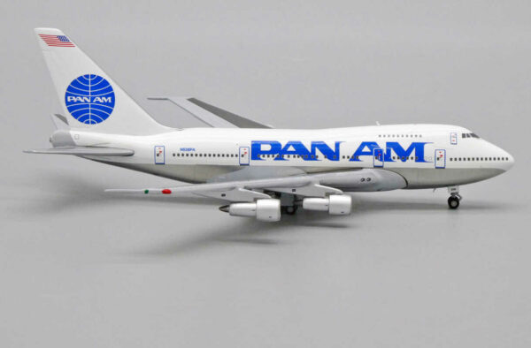 Boeing 747SP Pan Am N538PA JC Wings EW474S004 1:400 – Bild 9