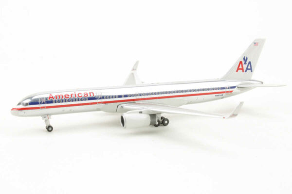 Boeing 757-200 American Airlines N601AN Gemini Jets GJAAL327 1:400 – Bild 3