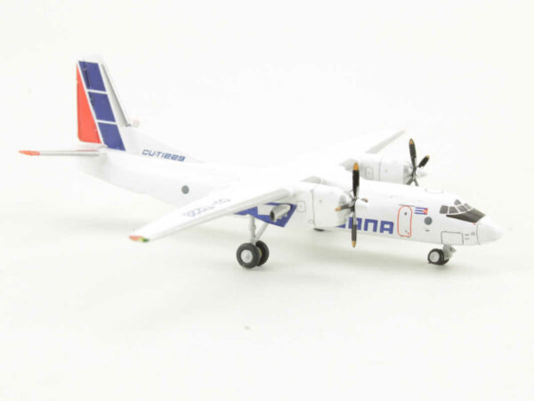 Antonov AN-26 Cubana CU-T1229 Gemini Jets GJCUB1970 1:400 – Bild 2